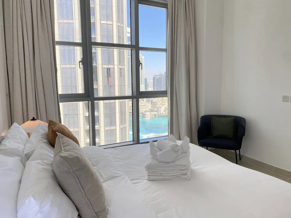 Lux BnB Standpoint Towers Burj & Fountain Views