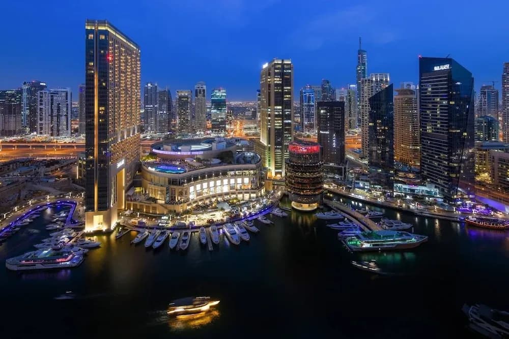 3BR Paradise for 8 With Spectacular Marina Views!