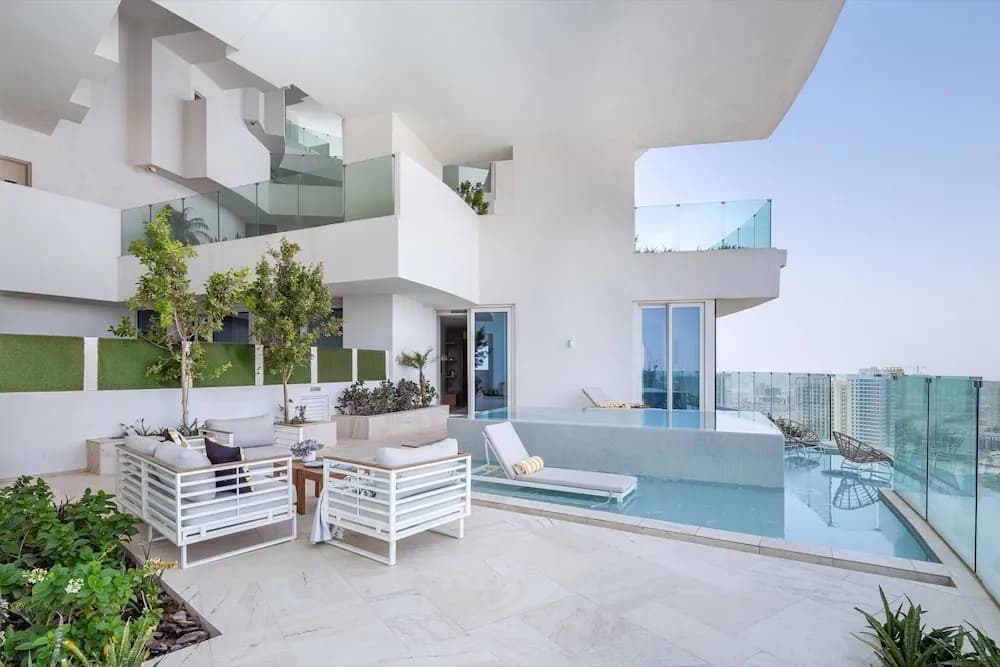 Elegant 2BR Apartment in The Five w/ Private Pool