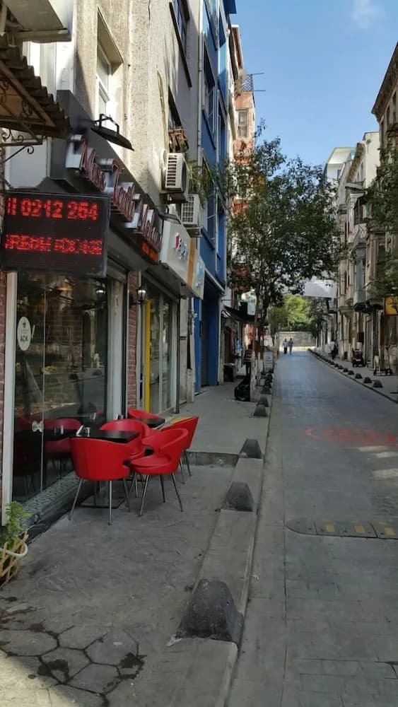 Aynalı Taksim Apart