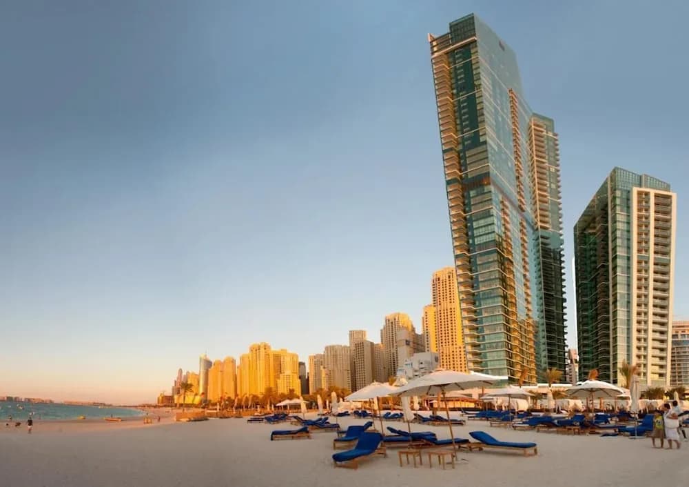 Al Bateen Residences by Happy Season