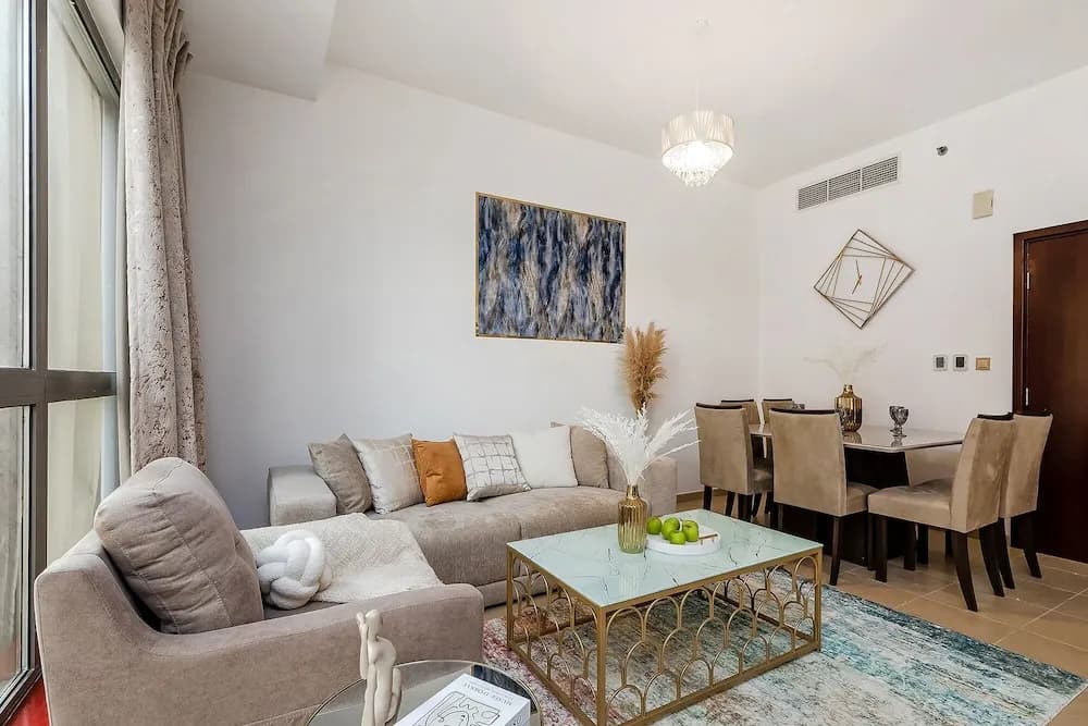 2BR apartment 2 minutes to beach Amwaj 4
