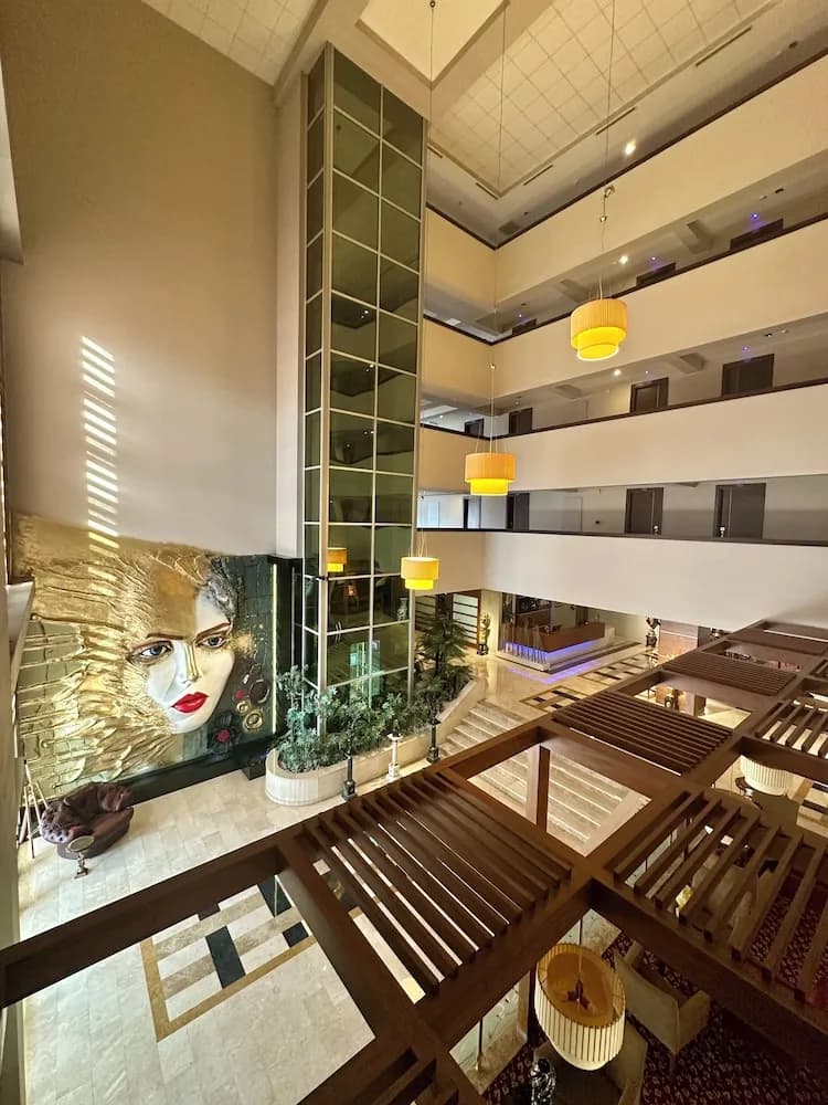 Mgs Hotel