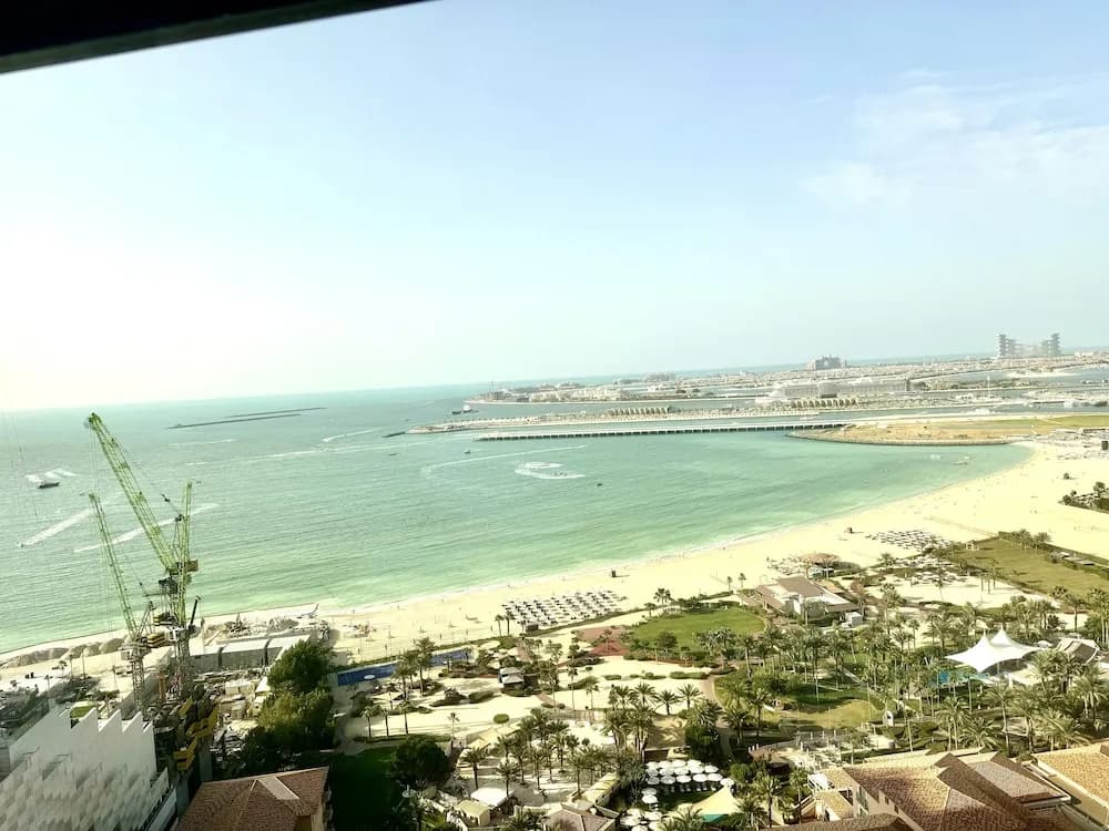 DUBAI TOWN JBR