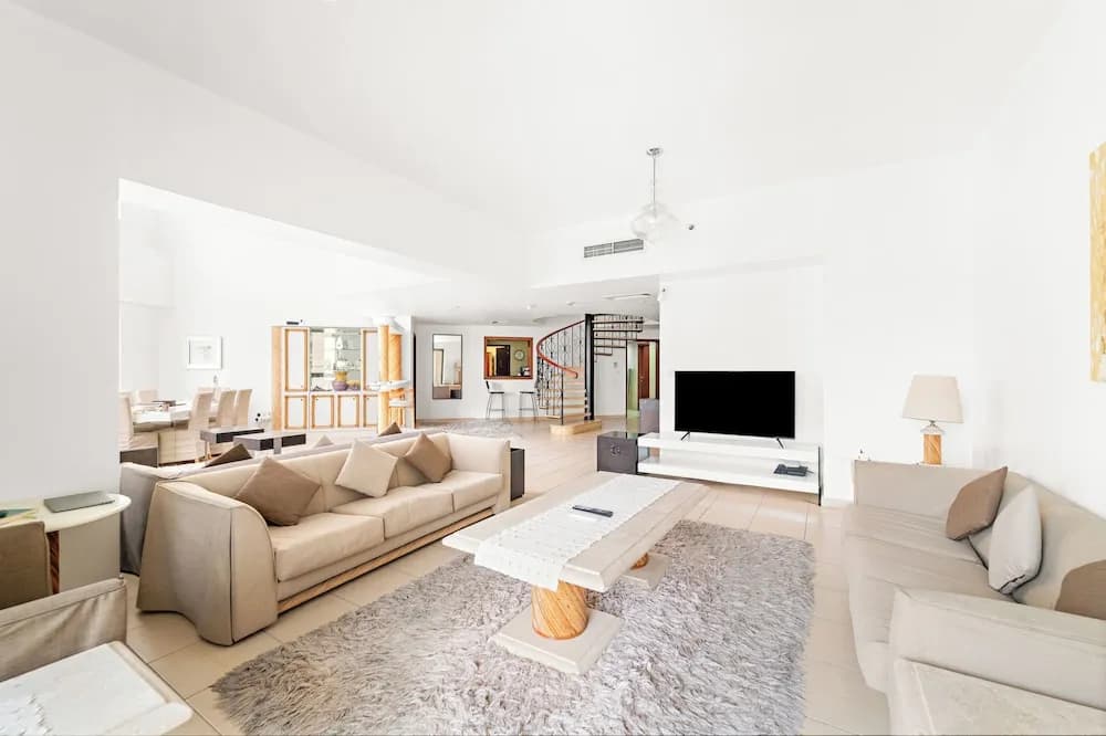 Living Room JBR DUBAI