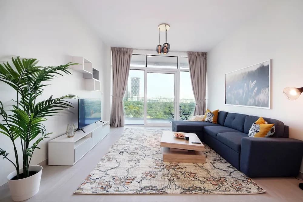 Luxury StayCation - Spacious Apartment Amidst Lush Green Parks