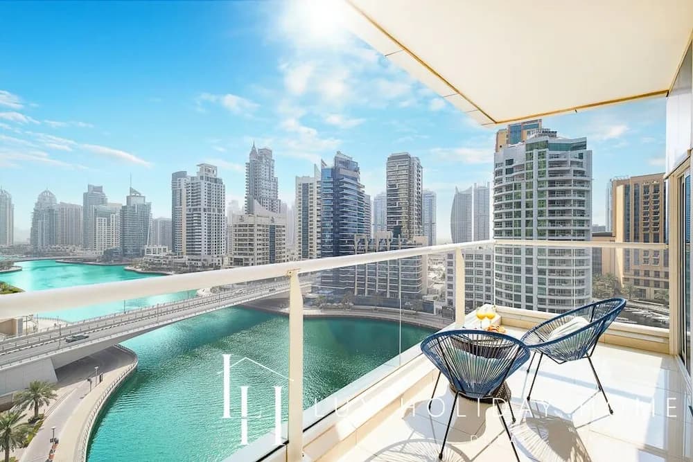 LUX The Continental Marina Suite