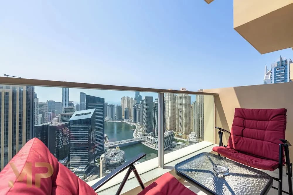 Marco Polo - Chic 1BR in Marina Hub | Expansive Balcony