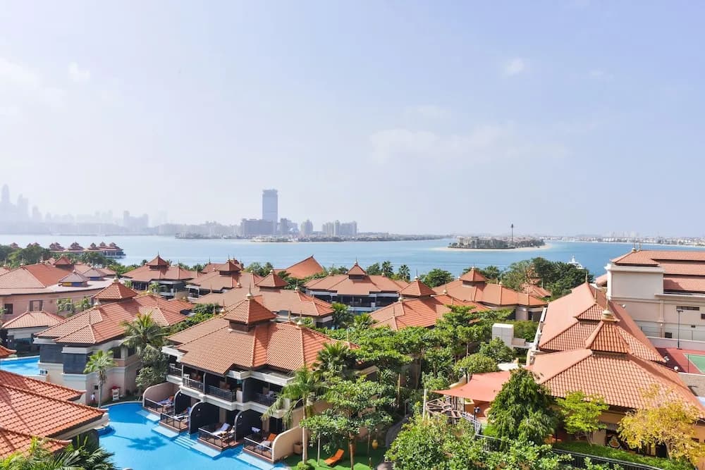 Anantara Residences - Beachfront - Private Beach and Lagoon Pool