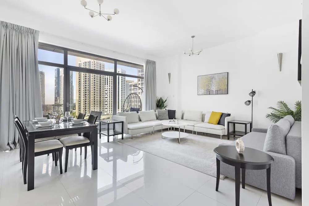 WelHome - Urban Retreat With Terrace And City Views