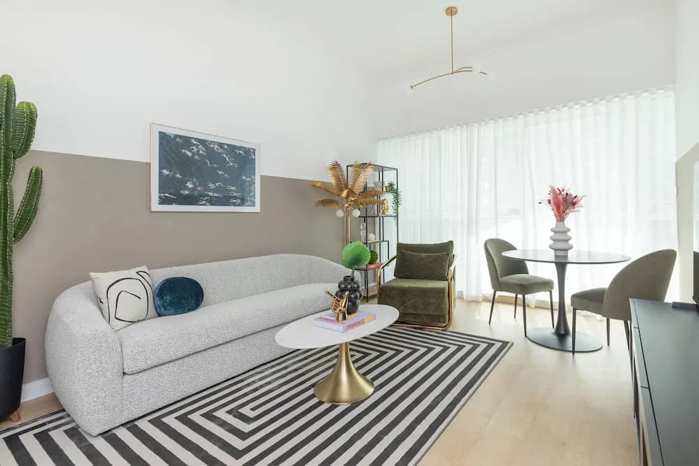 WelHome - Luxury 1BR Apt Mayfair Residency in Business Bay