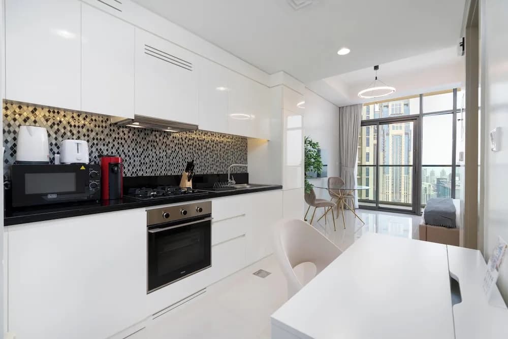 Lux BnB Aykon City I Skyline Canal Views