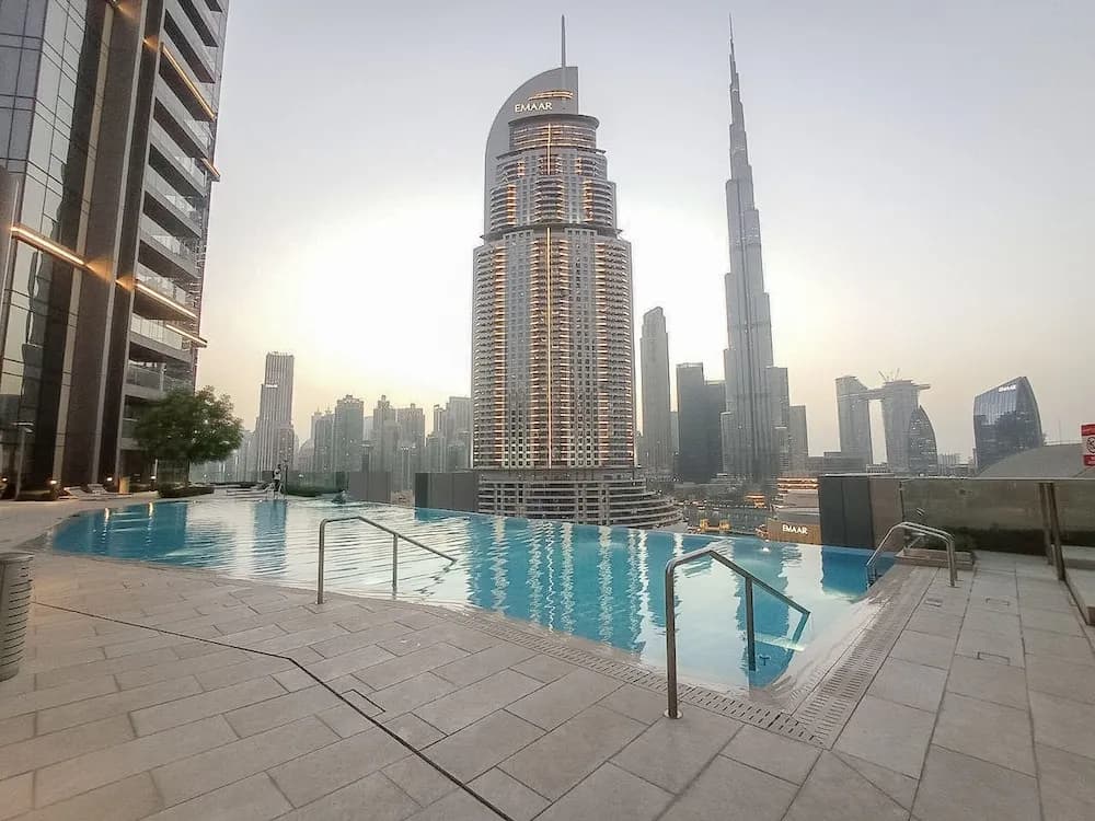 Luxurious & Stylish Apartments Across Dubai Mall - Burj Khalifa - City Views by Sojo Stay