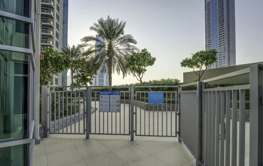 Stunning 2 BR in the heart of Downtown