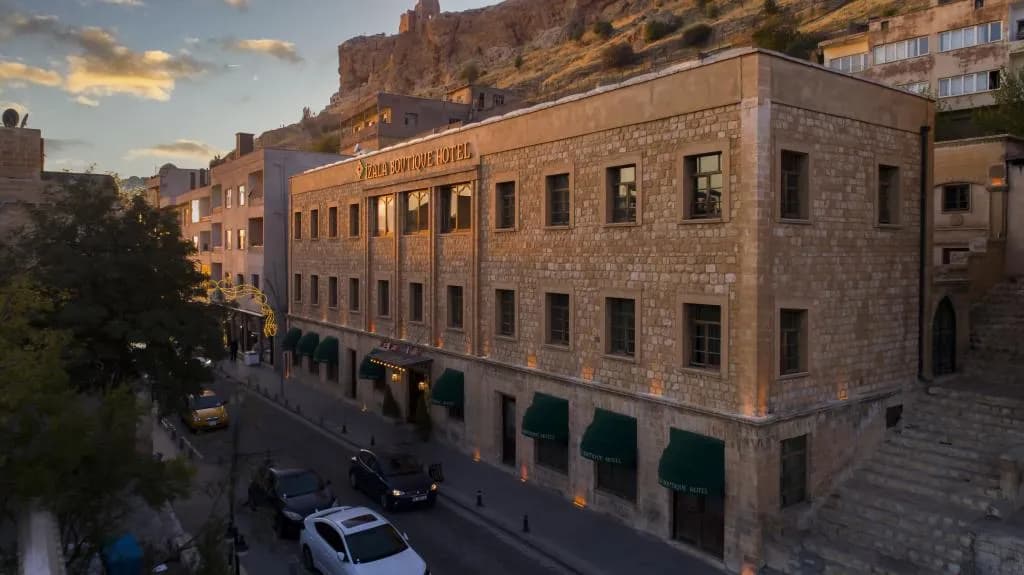 İzala Hotel
