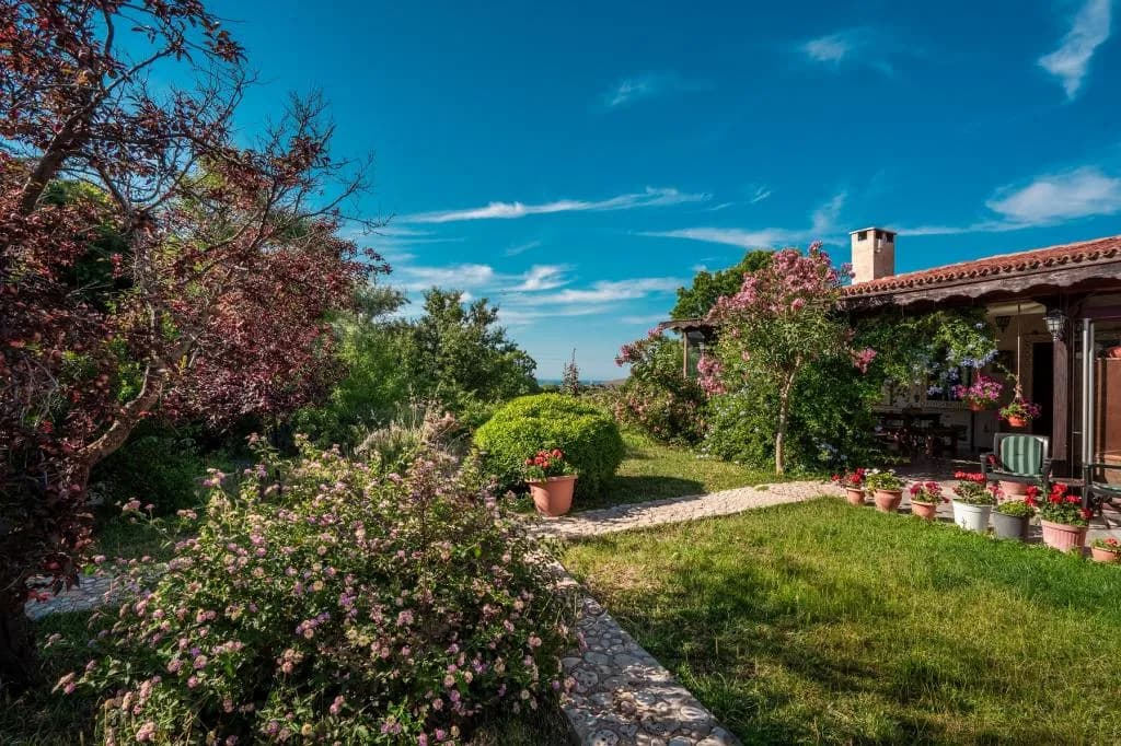 Bağbadem Tatil Çiftliği