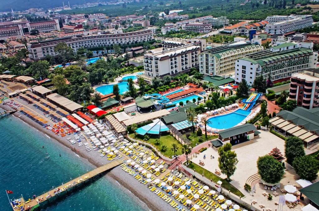 Armas Beach