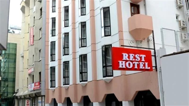 Rest Hotel