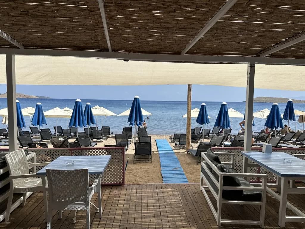 Mausolos Arsen Beach