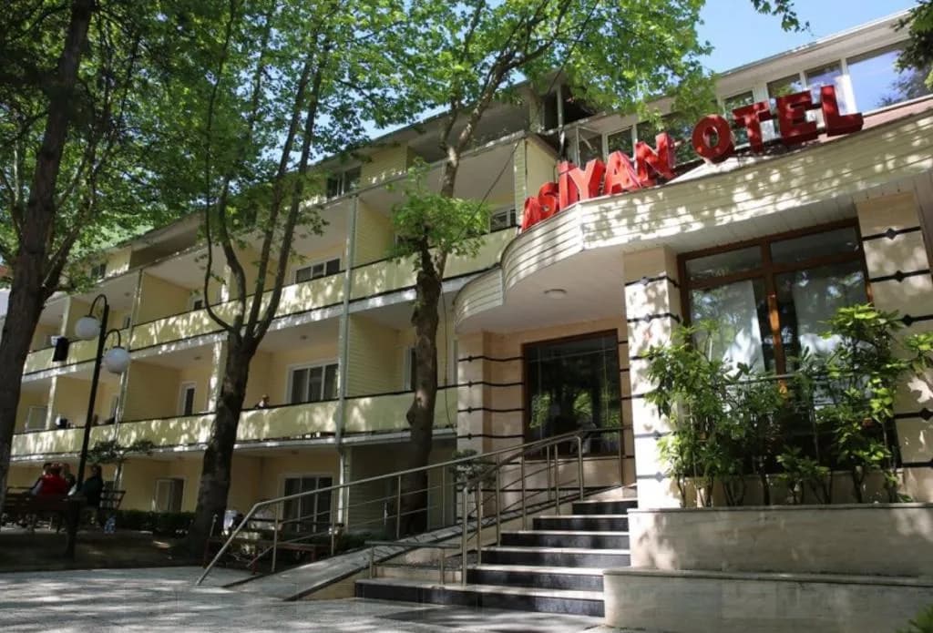 Oylat Kaplıcaları Aşiyan Otel