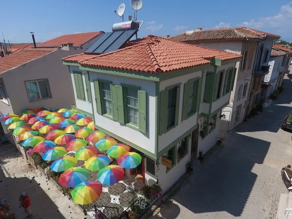 Flora Ayvalık Otel +13 Adult Only
