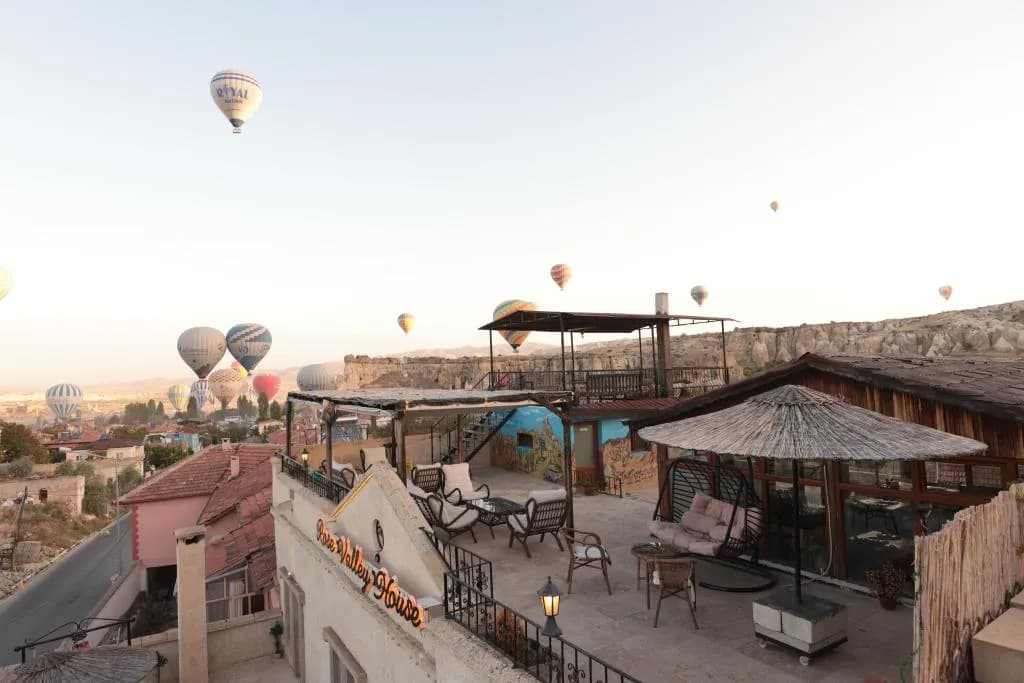 Rose Valley Hotel