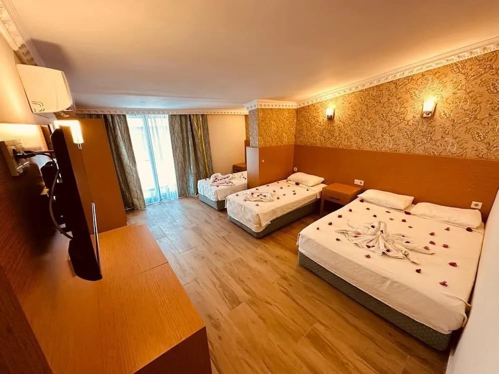 Britannia Hotel&Villas