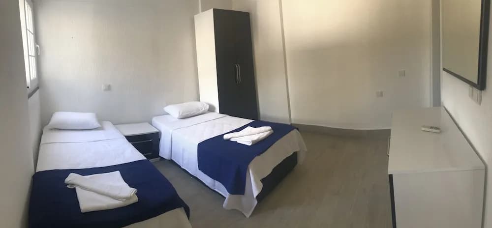 Lizo Hotel