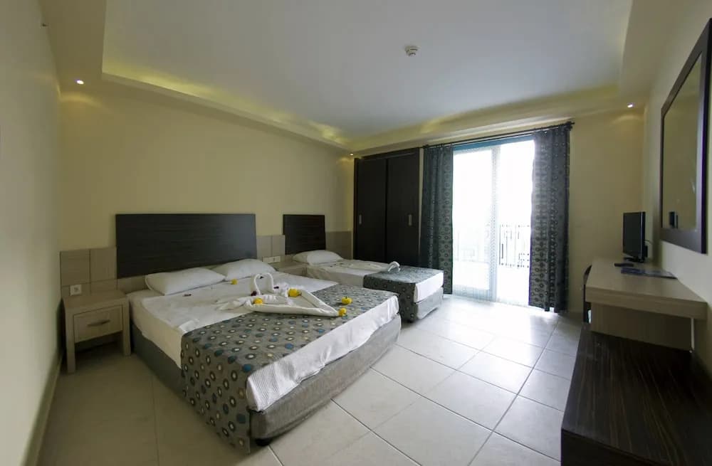 Arabella World Hotel