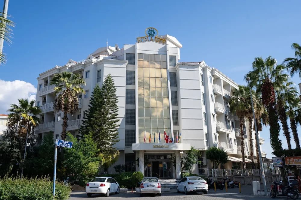 Romance Beach Hotel