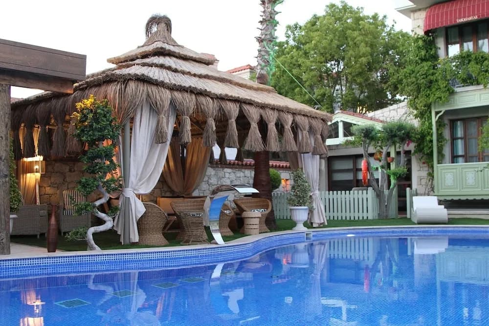 Tasquartas Hotel Alaçatı