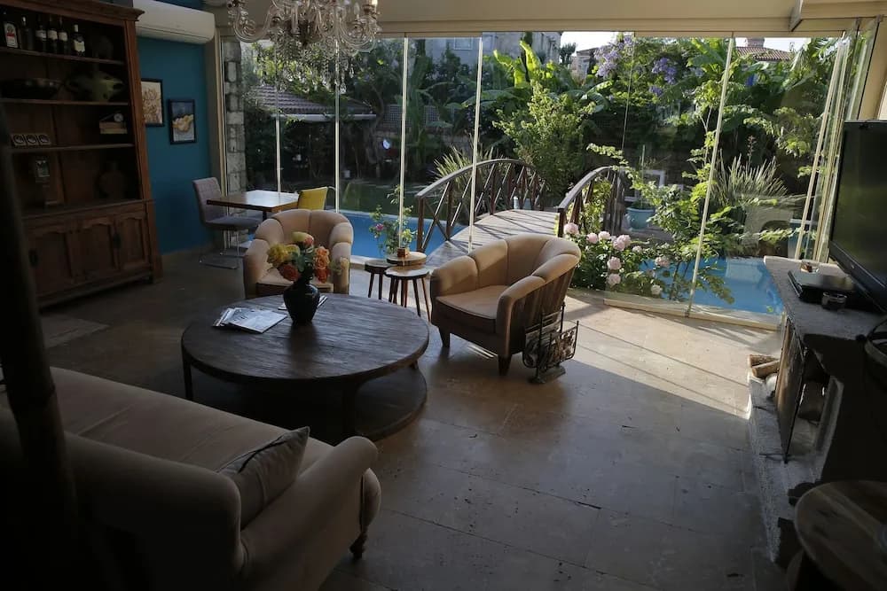 Lobi dinlenme salonu