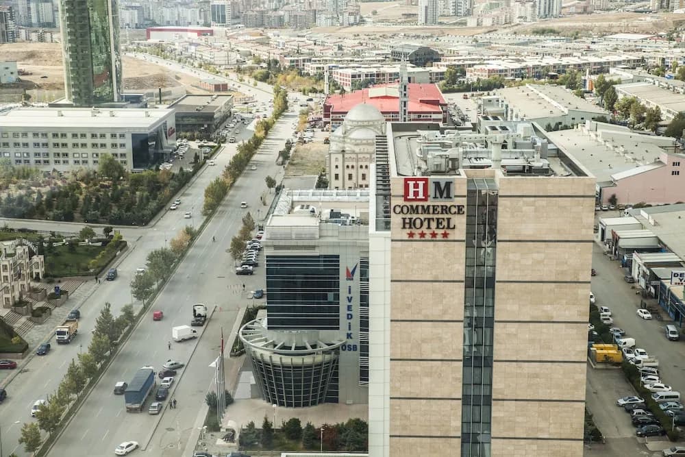 Hm Commerce Hotel