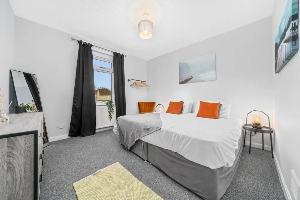 McCulloch Apartment