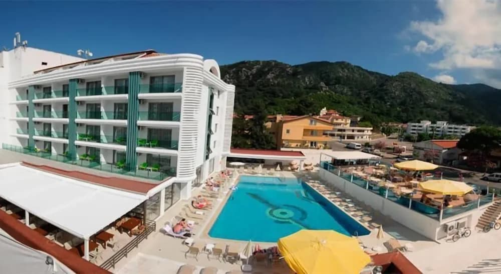 İdaş Hotel