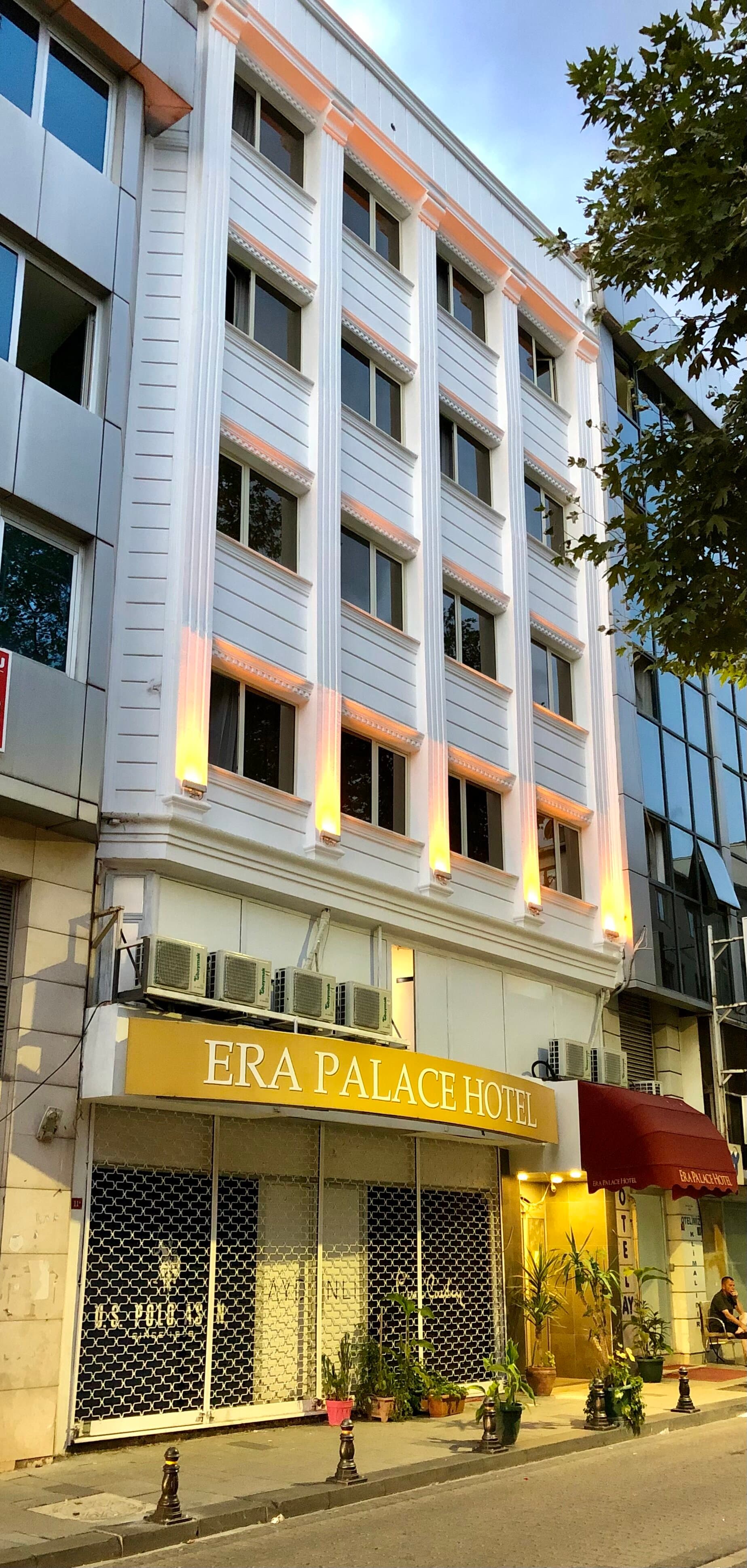 Era Palace Hotel
