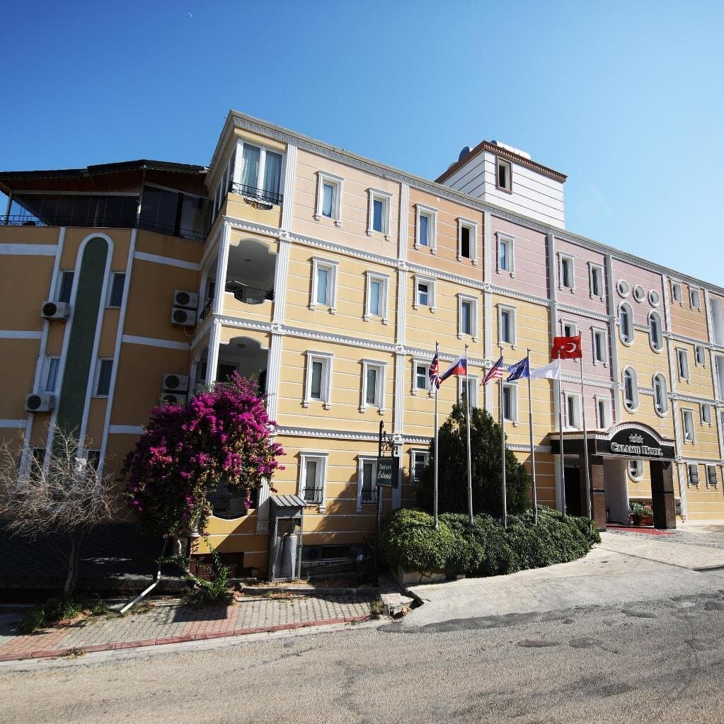 Calamie Hotel&Beach Club