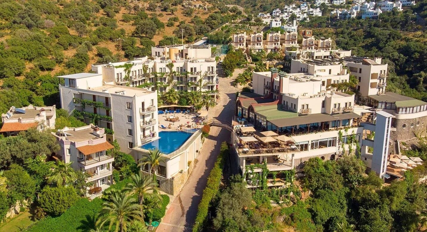 Golden Age Crystal Bodrum