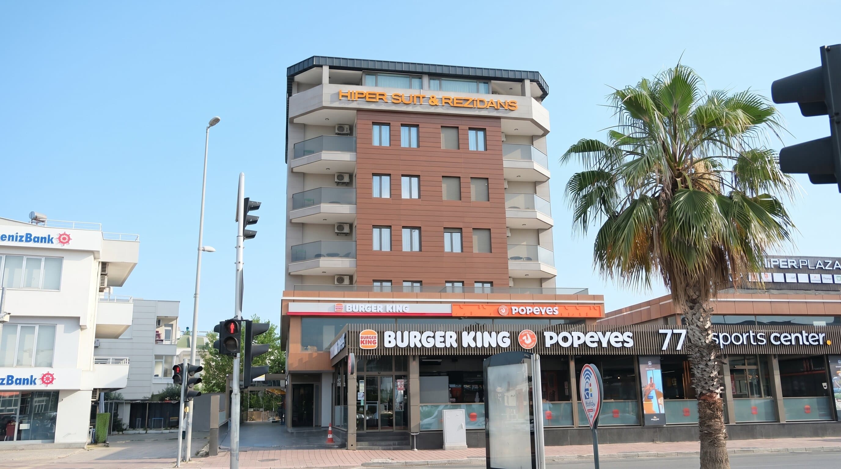 Hiper Suites Residance