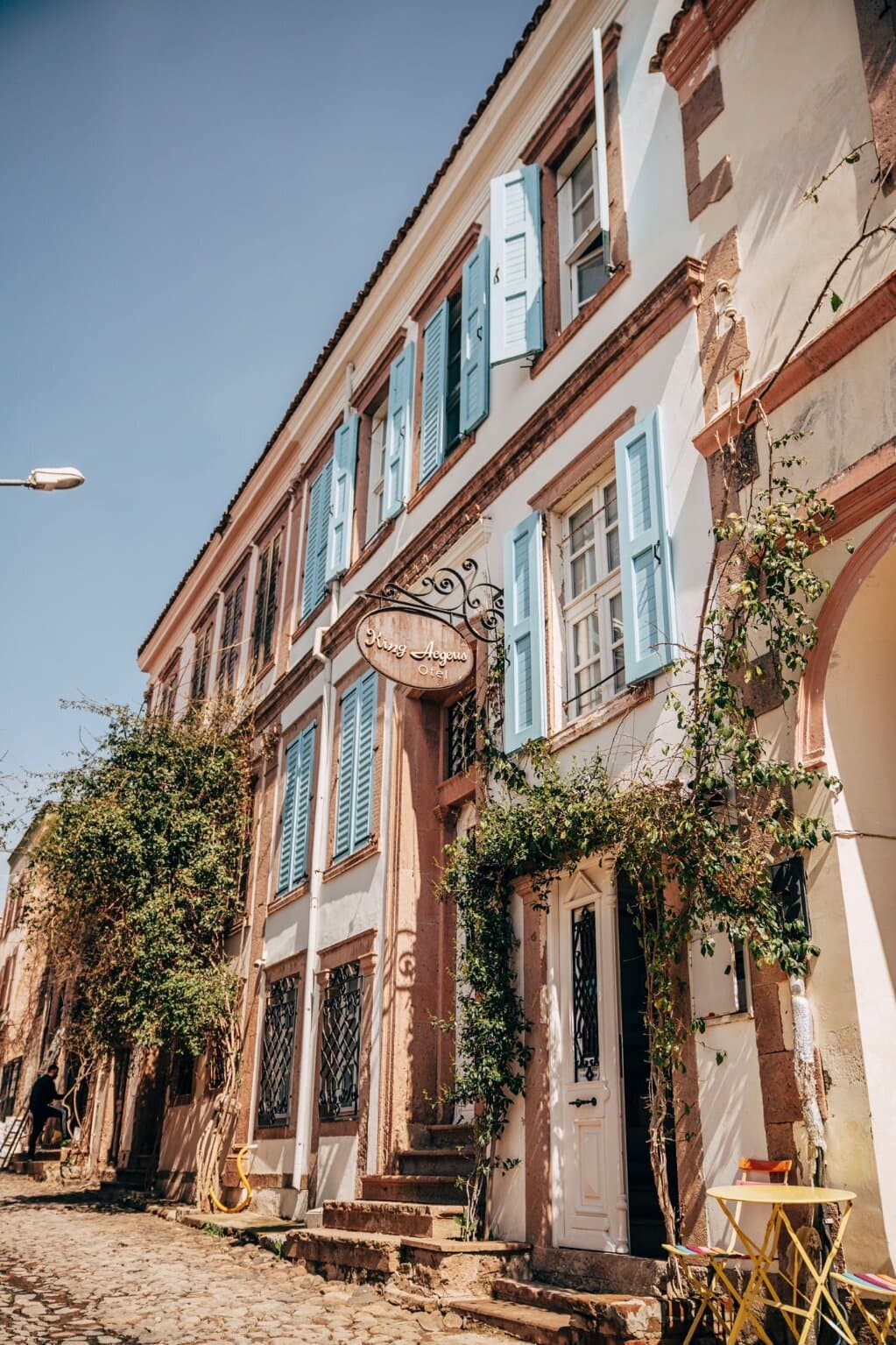 Kırmızı Konak