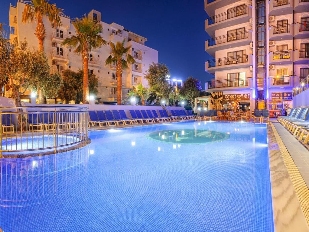 Mutlu Apart Otel
