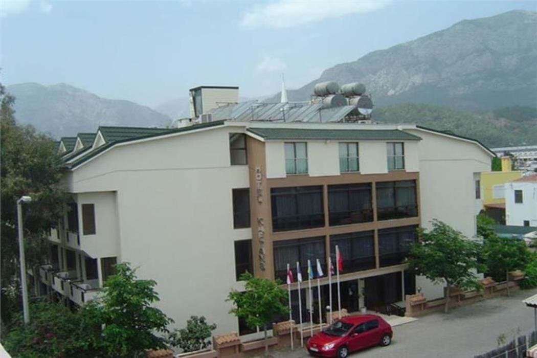 Kaftans City Hotel By Rrhr