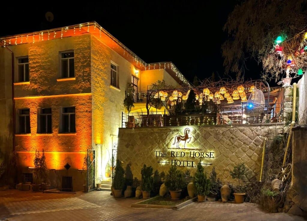 The Red Horse Hotel