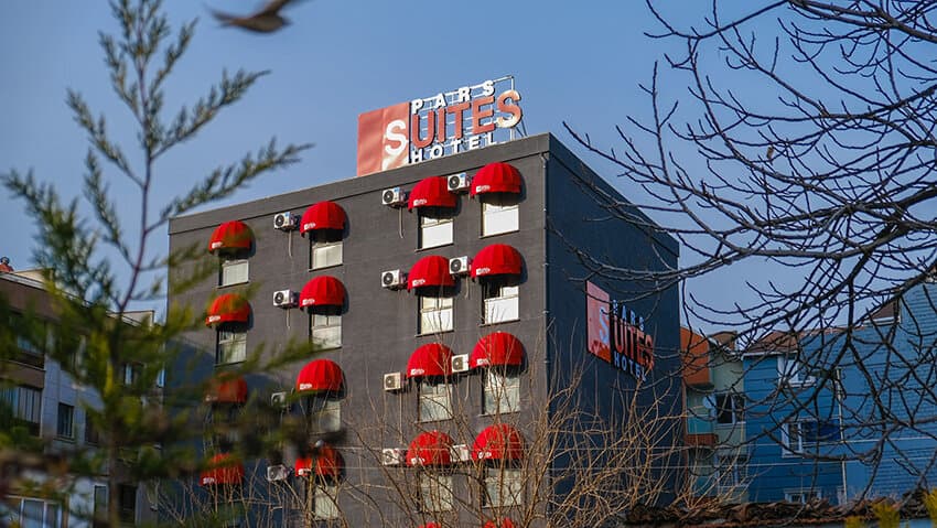 Pars Apart Hotel