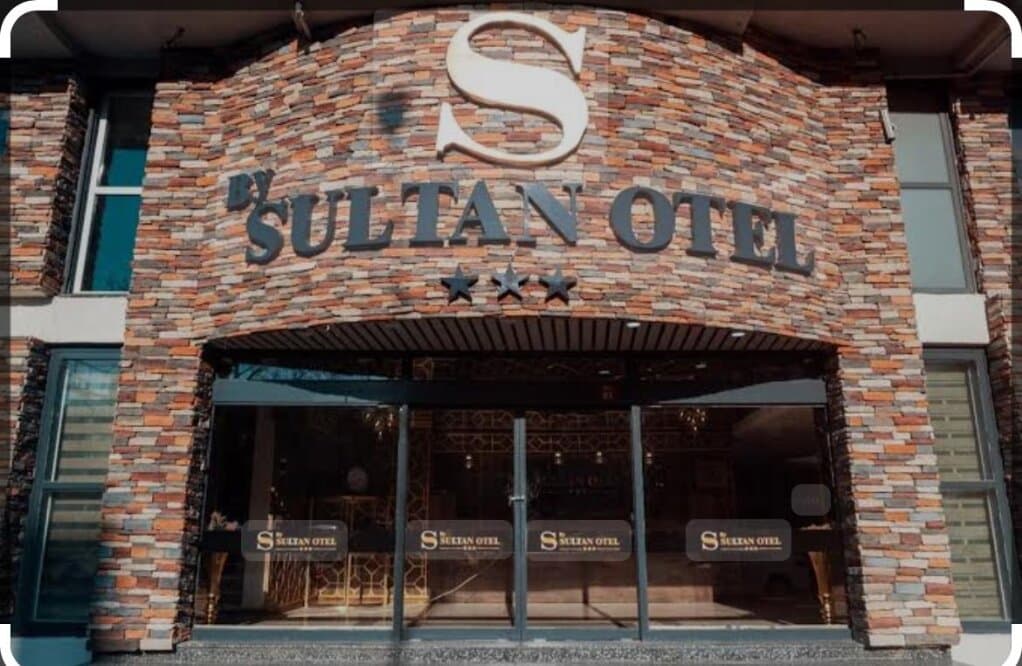 Ay Hanedan Otel