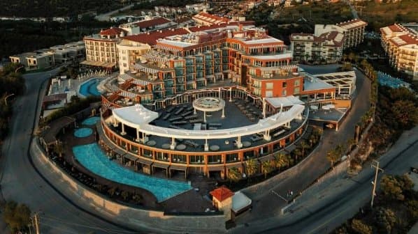 Qlusive Hotel Kuşadası (Adults Only +12)