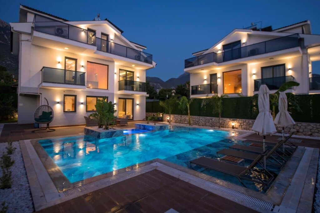 Villa Queen