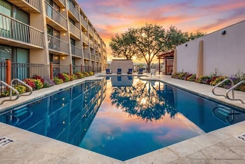 Ramada by Wyndham Austin South