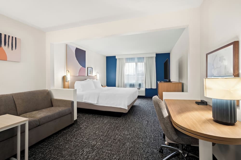 Spark by Hilton Moline Quad Cities