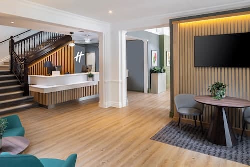 Holiday Inn Farnborough by IHG